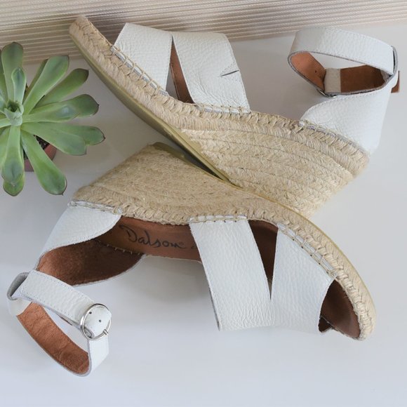 NEW DALSON Made In SPAIN Leather Sandals - Picture 2 of 14